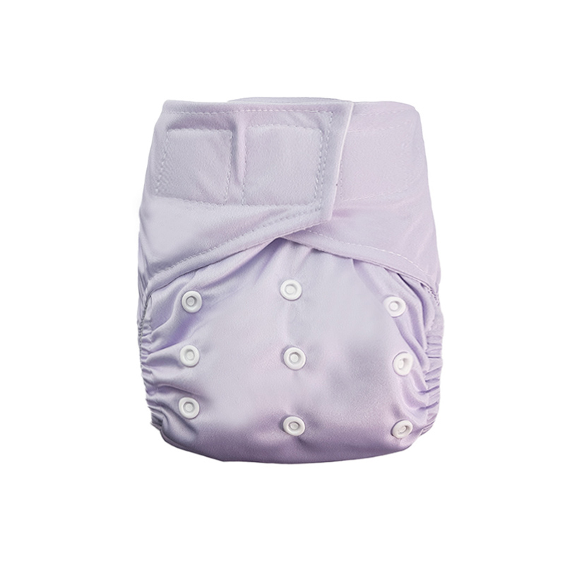 Pañal de tela reutilizable con estampado de mariposas